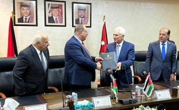 الأردن وفلسطين توقعان برنامجا للتعاون في مجال التعليم العالي