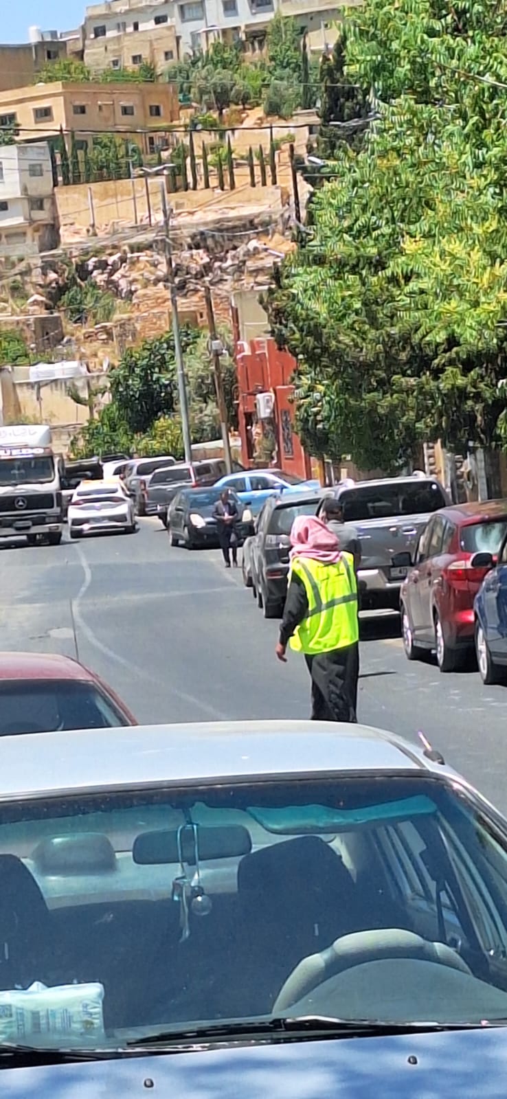 الحديدي يطلق مبادرة جديدة لتنظيم السير في جنازات السلط
