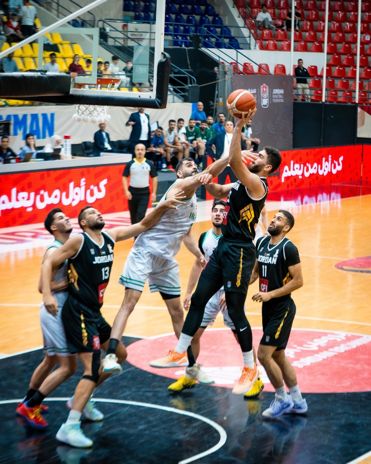 صقور الأردن يحققون فوزًا كبيرًا على منتخب العراق ضمن تصفيات كأس العالم للسلة