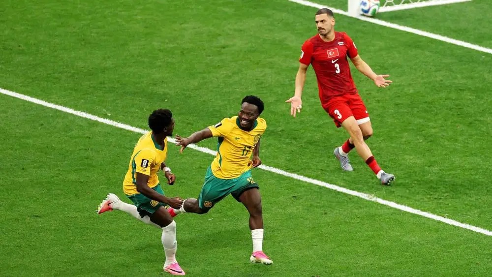 أستراليا تسقط تركيا بثنائية في كأس العالم