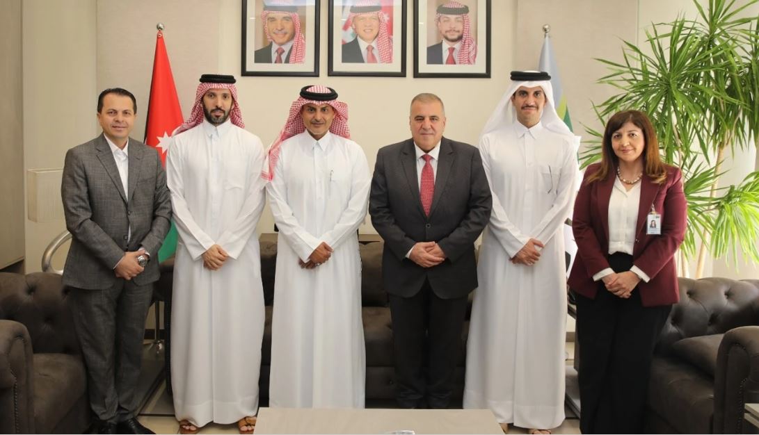 رئيس لجنة أمانة عمان يبحث مع السفير القطري سبل تعزيز التعاون