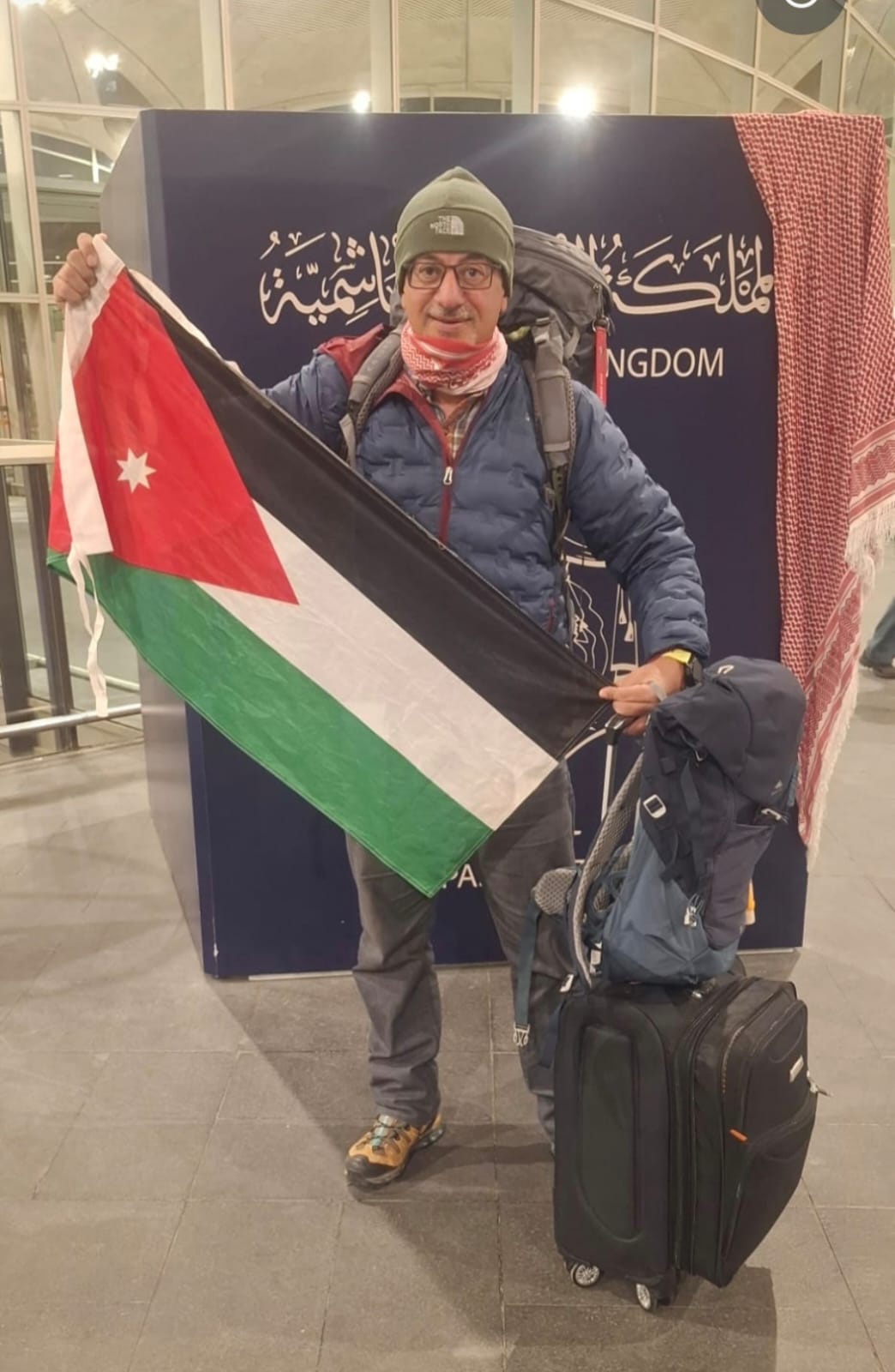 ردًا على طلب التكريم للنائب أبو رمان