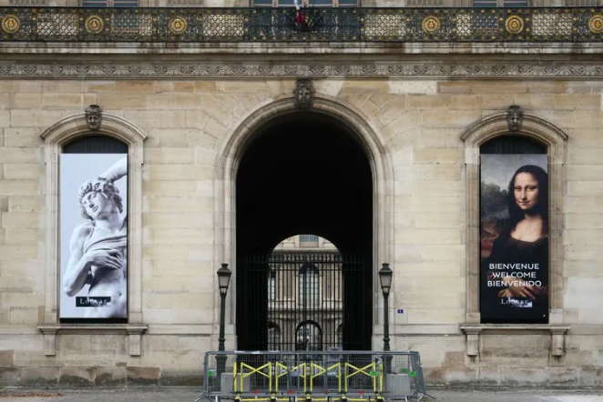 بعد 3 أشهر من العملية ..  لصوص اللوفر في السجن والمسروقات مفقودة