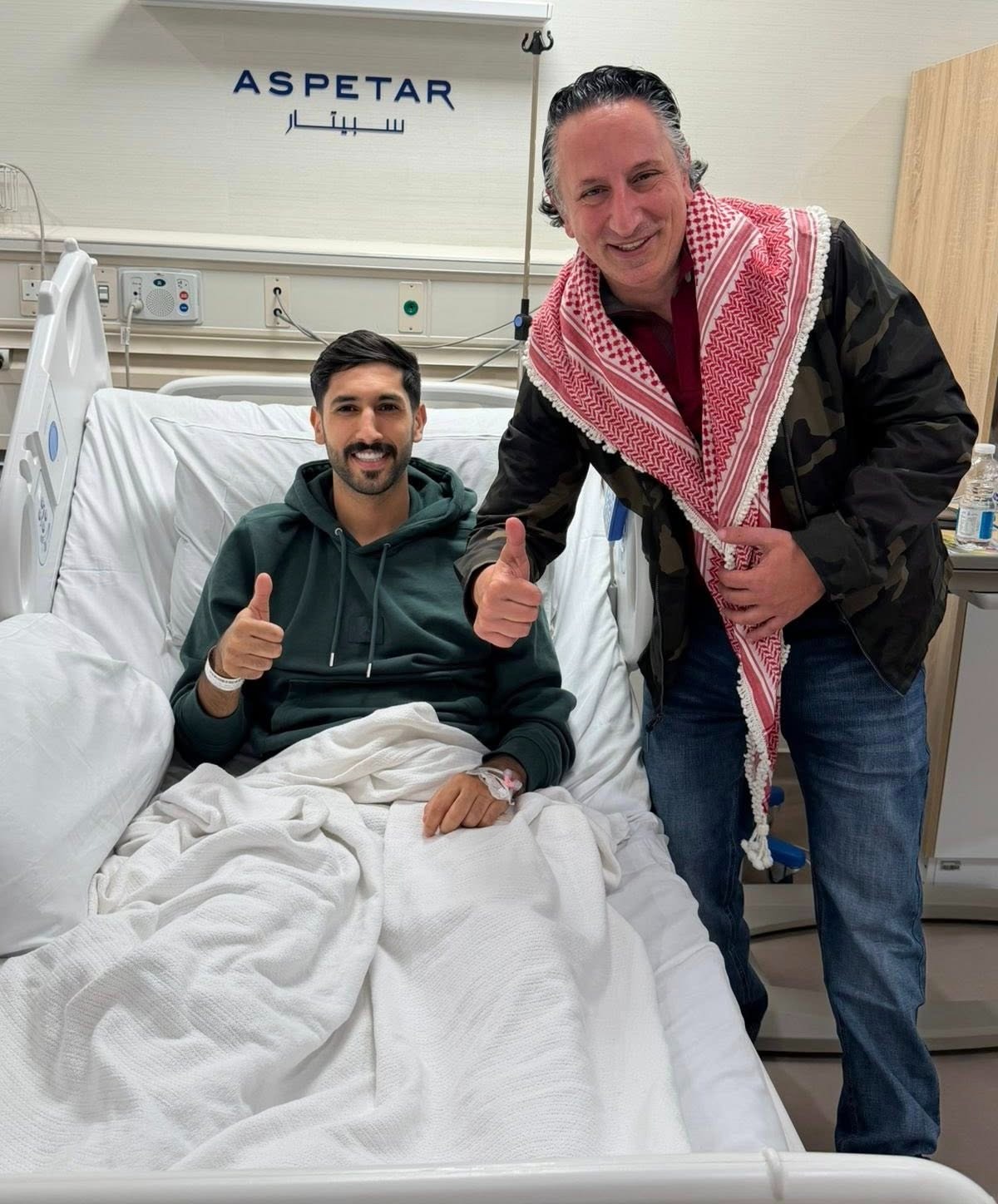 ابو رمان وفريحات يطمئنان على صحة نعيمات بعد نجاح عمليته الجراحية