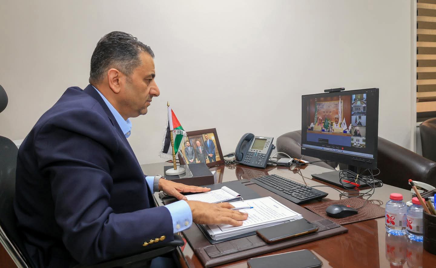 أبو حسان يشارك باجتماع اللجنة التنفيذية للاتحاد البرلماني العربي