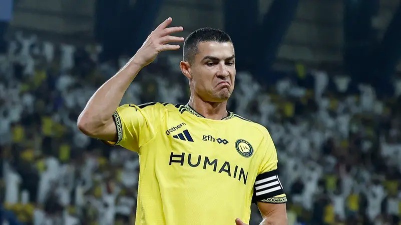 رونالدو: أنا الأكثر تكاملاً والأعظم في التاريخ ..  ومن يقول غير ذلك كاذب