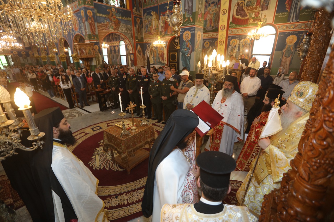إحتفال الكنيسة الأرثوذكسية بعيد الإستقلال ..  وحضور عسكري مهيب