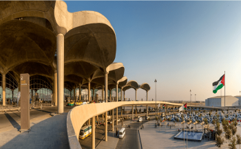مطار الملكة علياء يستقبل أولى رحلات بدر من مطار الخرطوم