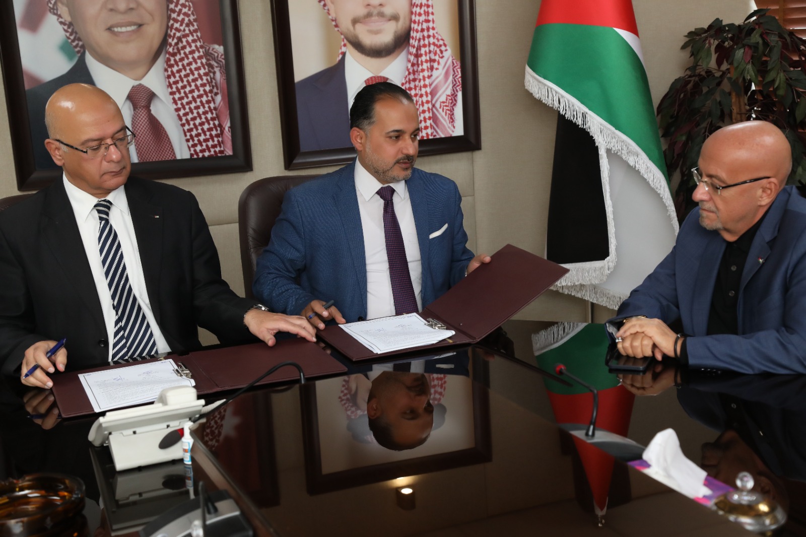 المياه والبوتاس توقعان اتفاقية لتعزيز الاستثمارات 