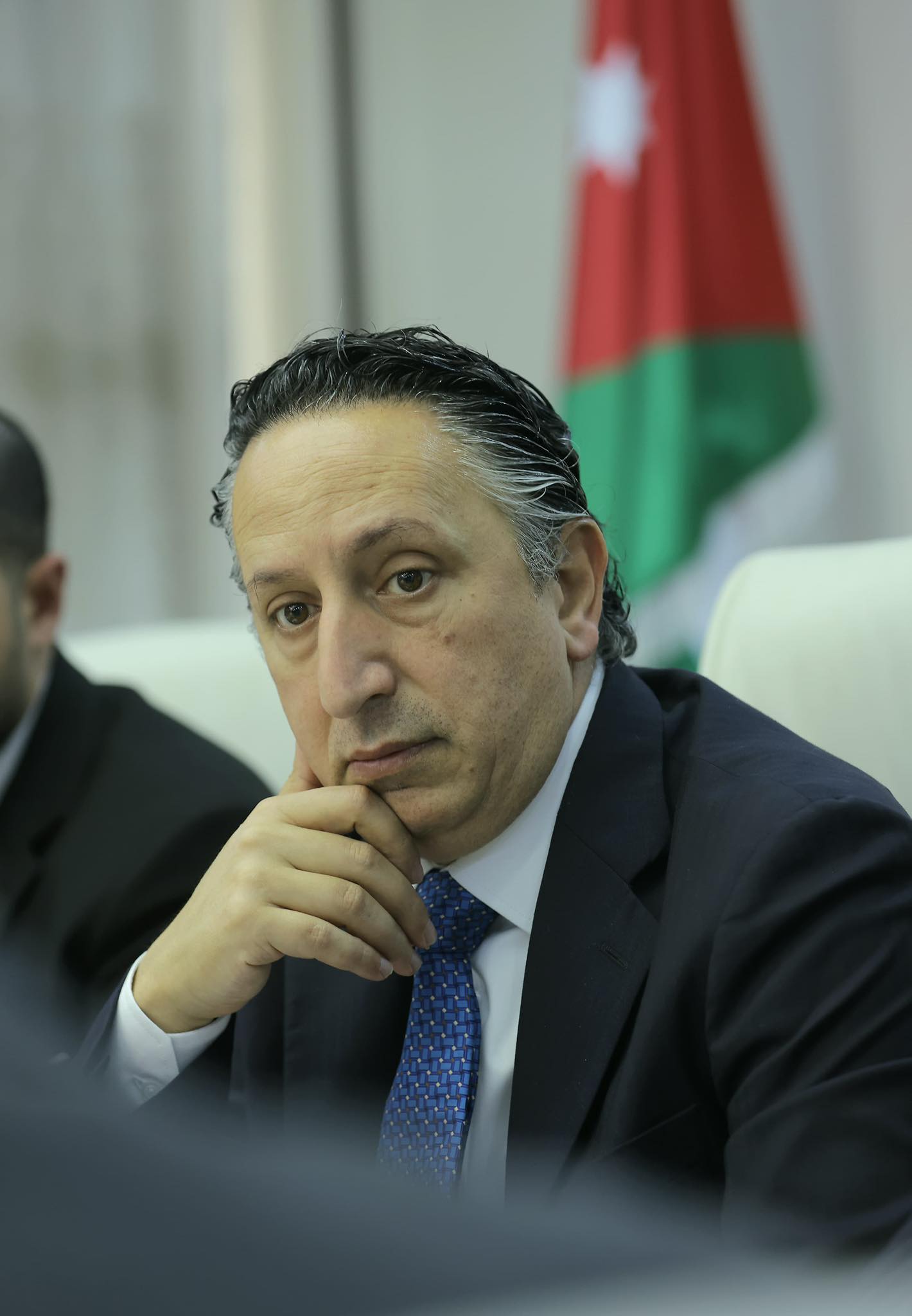 ابورمان ردا على غسان الحسن: أخطأ وتجنّى