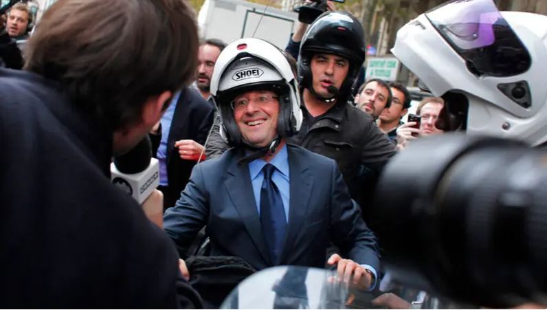 دراجة تسلل بها رئيس فرنسا من الإليزيه للقاء عشيقته تباع بمزاد