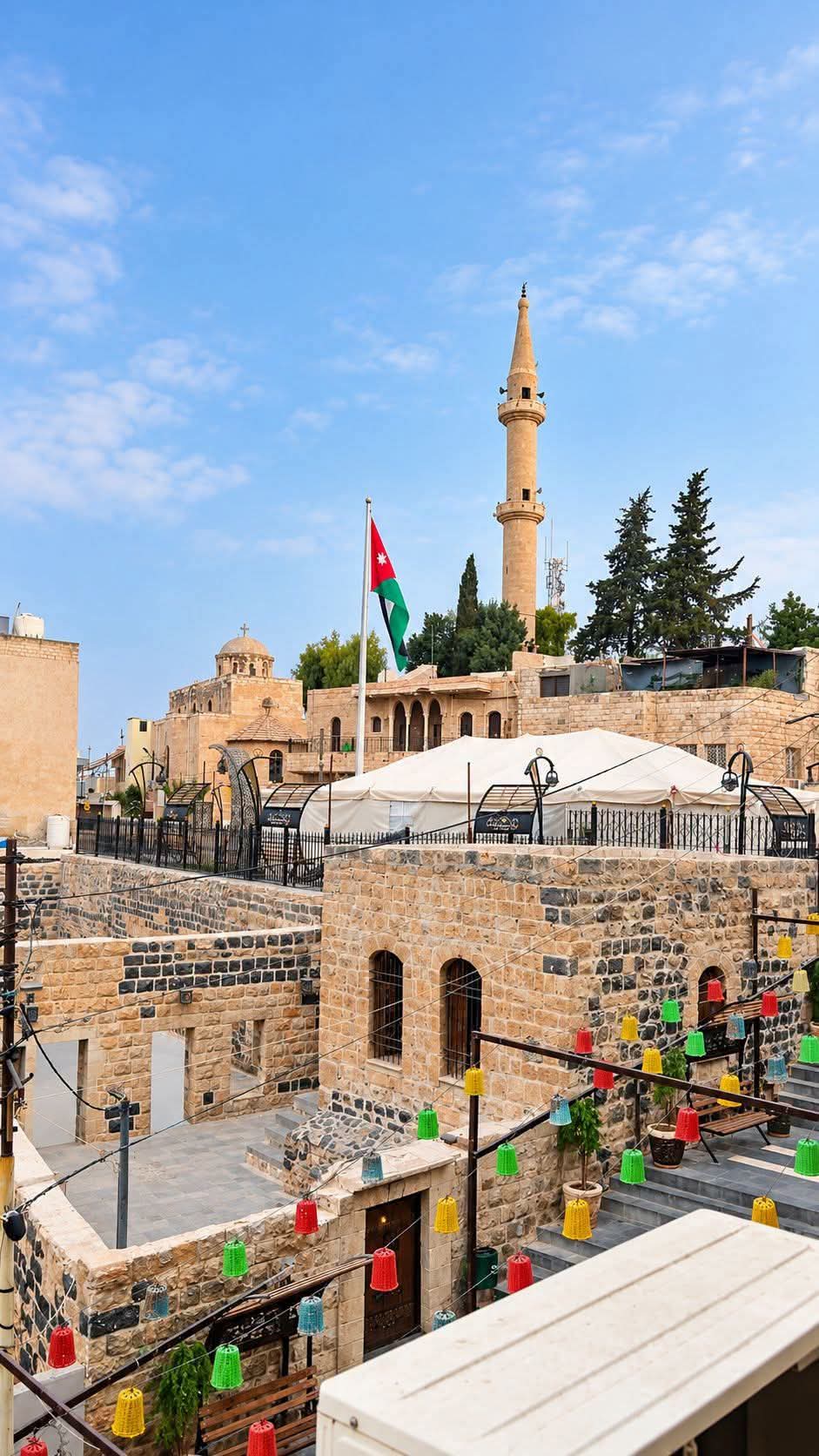 على تل إربد ..  المسجد والكنيسة شاهدان على قيم المواطنة والأخوّة والتكاتف الأردني