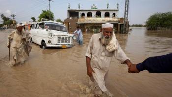 مصرع 67 شخصا بسبب الأمطار الغزيرة في باكستان