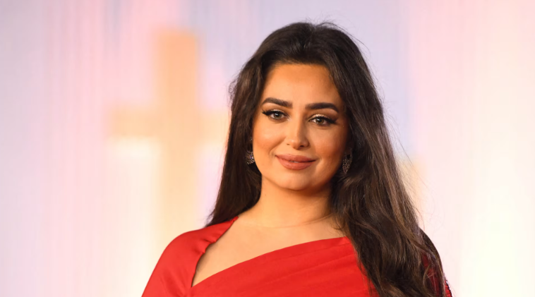 محمد محسن يدعو لوقف التكهنات حول طبيعة مرض زوجته هبة مجدي