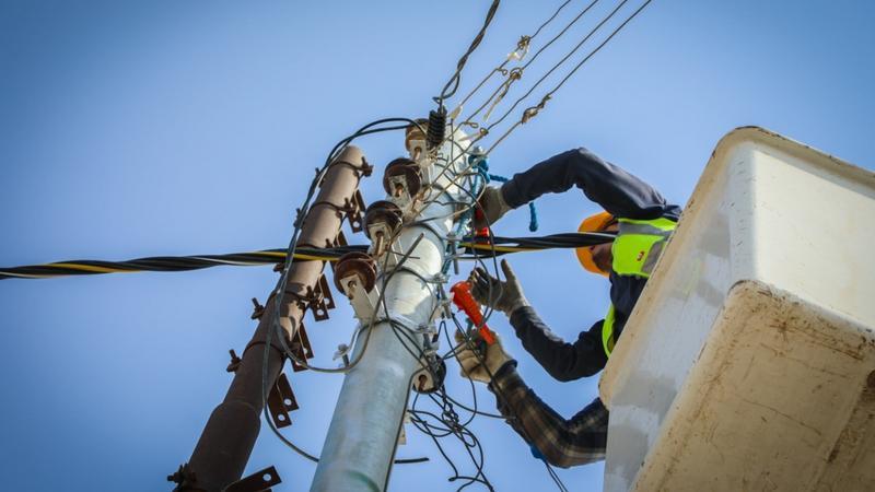 فصل مبرمج للتيار الكهربائي عن مناطق في اربد السبت 