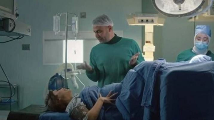 كبرتوا الموضوع ليه ..  محمد عادل إمام يعتذر عن مشهد الولادة