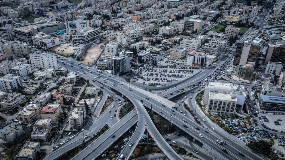 معنيون: نمو الربع الأول يعكس متانة الاقتصاد الوطني وقدرته على التكيف مع التحديات