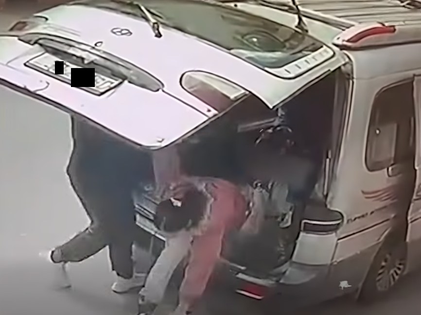 استشارية نفسية أسرية عن الإعتداء على طفلة: العنف يعيش في كثير من البيوت