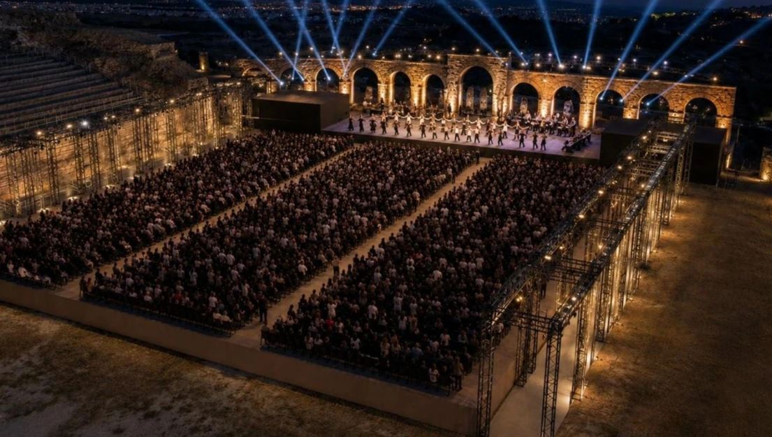 الهيبدروم يحتفي بالفلكلور المصري في مهرجان جرش