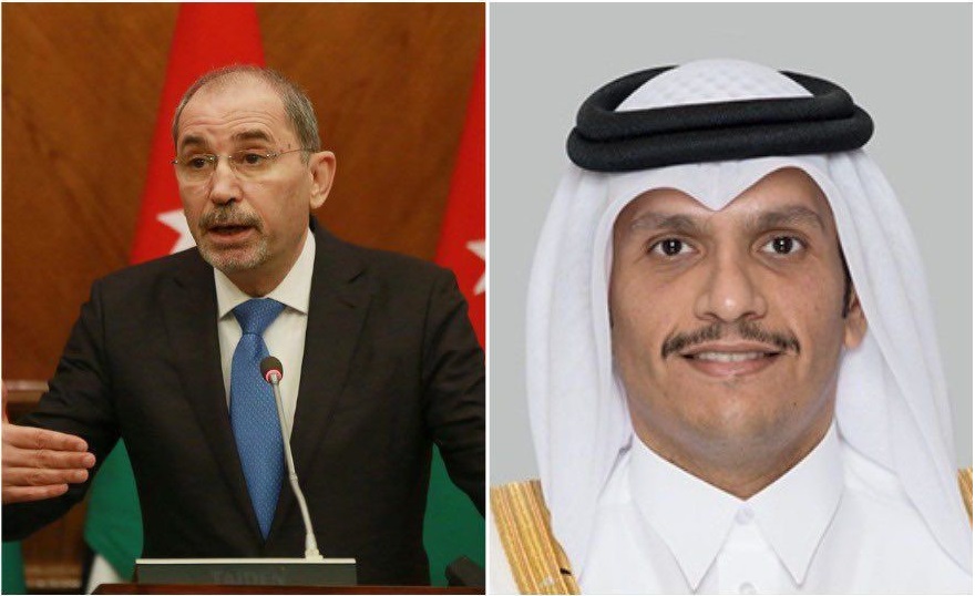 وزير الخارجية يبحث مع نظيره القطري آفاق تحقيق التهدئة الإقليمية