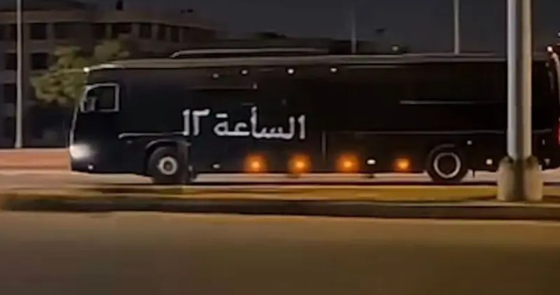 يسير دون سائق وأرعب المصريين ..  السلطات تكشف غموض باص الساعة 12