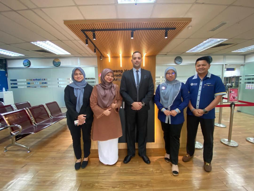 معاذ عبدالله جرادات ..  مبارك الدكتوراة بامتياز