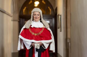 تعيين أول امرأة لرئاسة السلطة القضائية في إنجلترا وويلز 