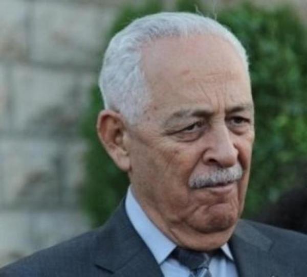 العيسوي ينقل تعازي الملك إلى الخريشا 