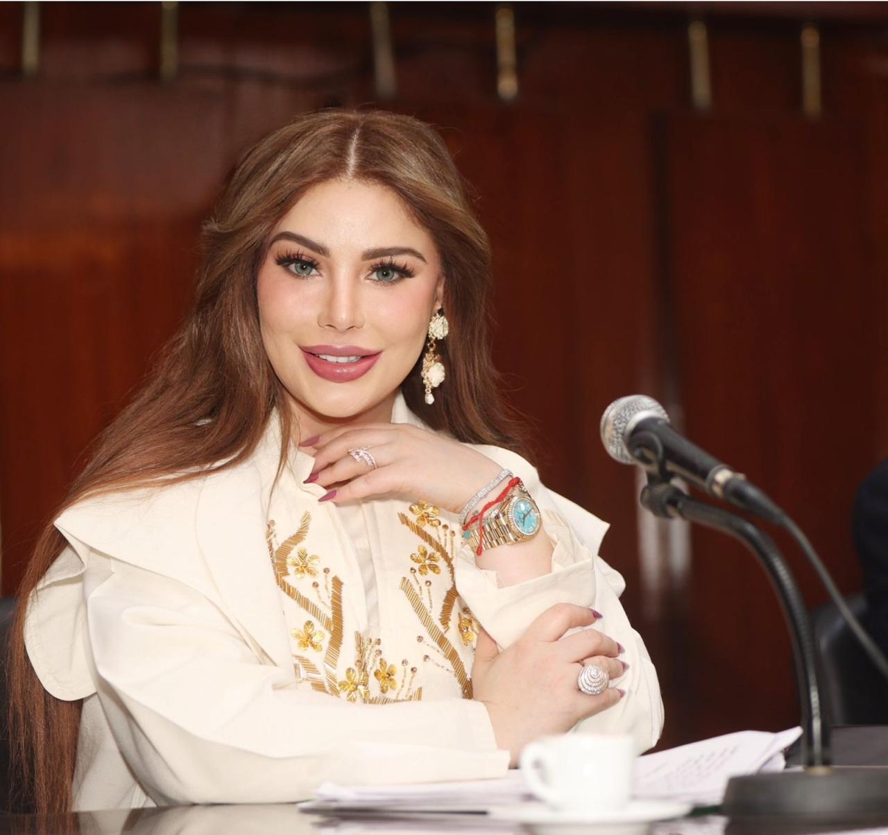 سارة طالب السهيل واللواء اشرف فوزي في توثيق الهوية الوطنية عبر القلم