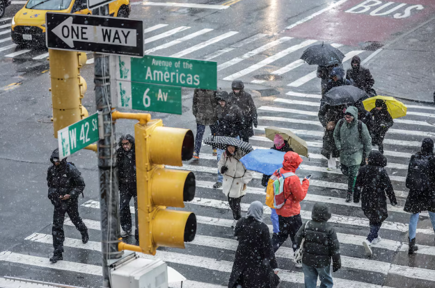 ثلثا الأمريكيين يرون ضرورة إنهاء الحرب على إيران
