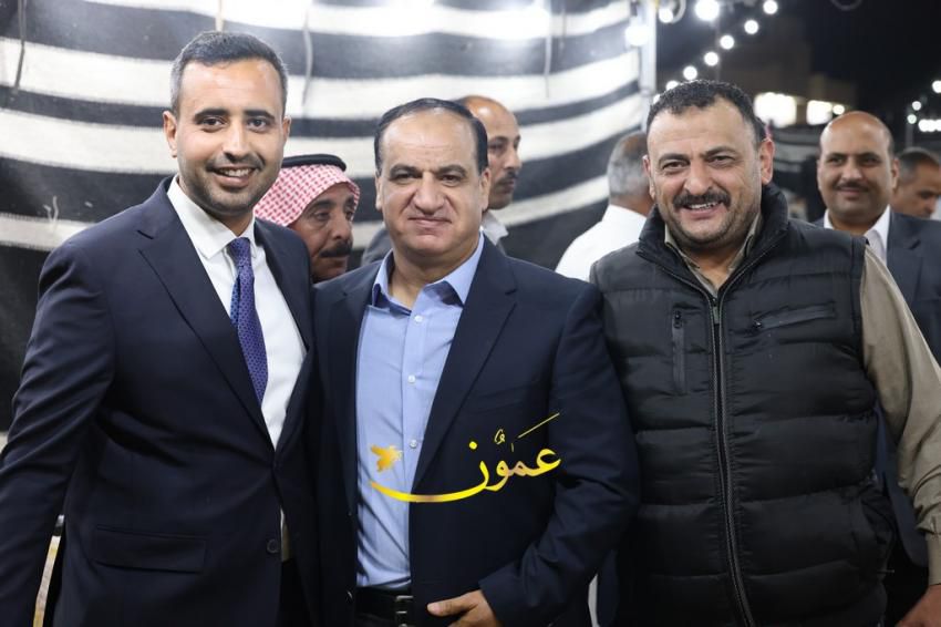 الزميل أحمد الدخيل يدخل القفص الذهبي