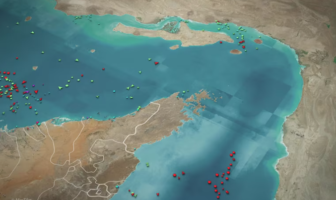 إيران تقترح عبور السفن في هرمز من جهة عُمان دون مهاجمتها