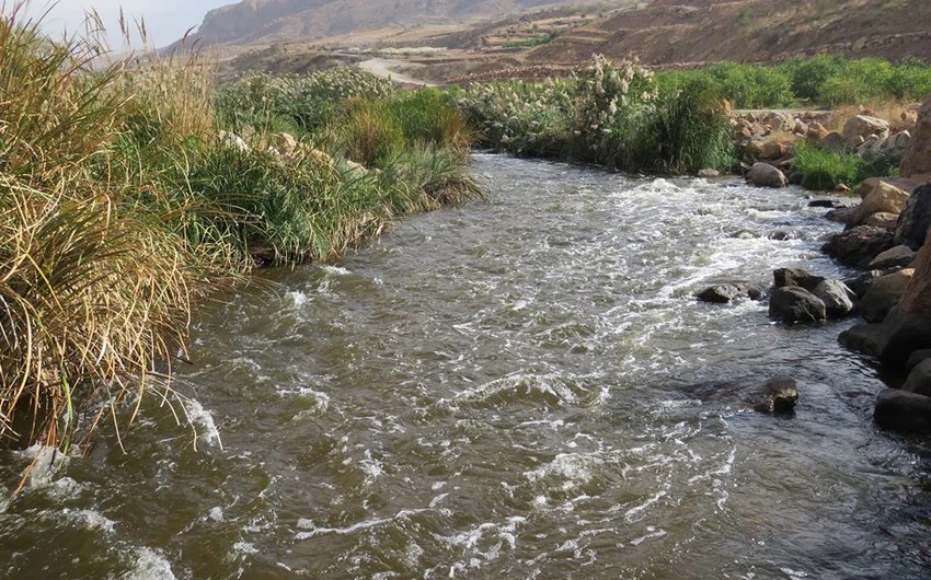 وفاة طفلة غرقاً في سيل الزرقاء بجرش