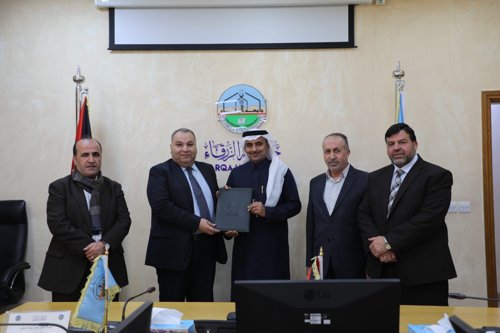 جامعة الزرقاء توقّع اتفاقية تعاون مع الجمعية العربية لعلم النفس الرياضي