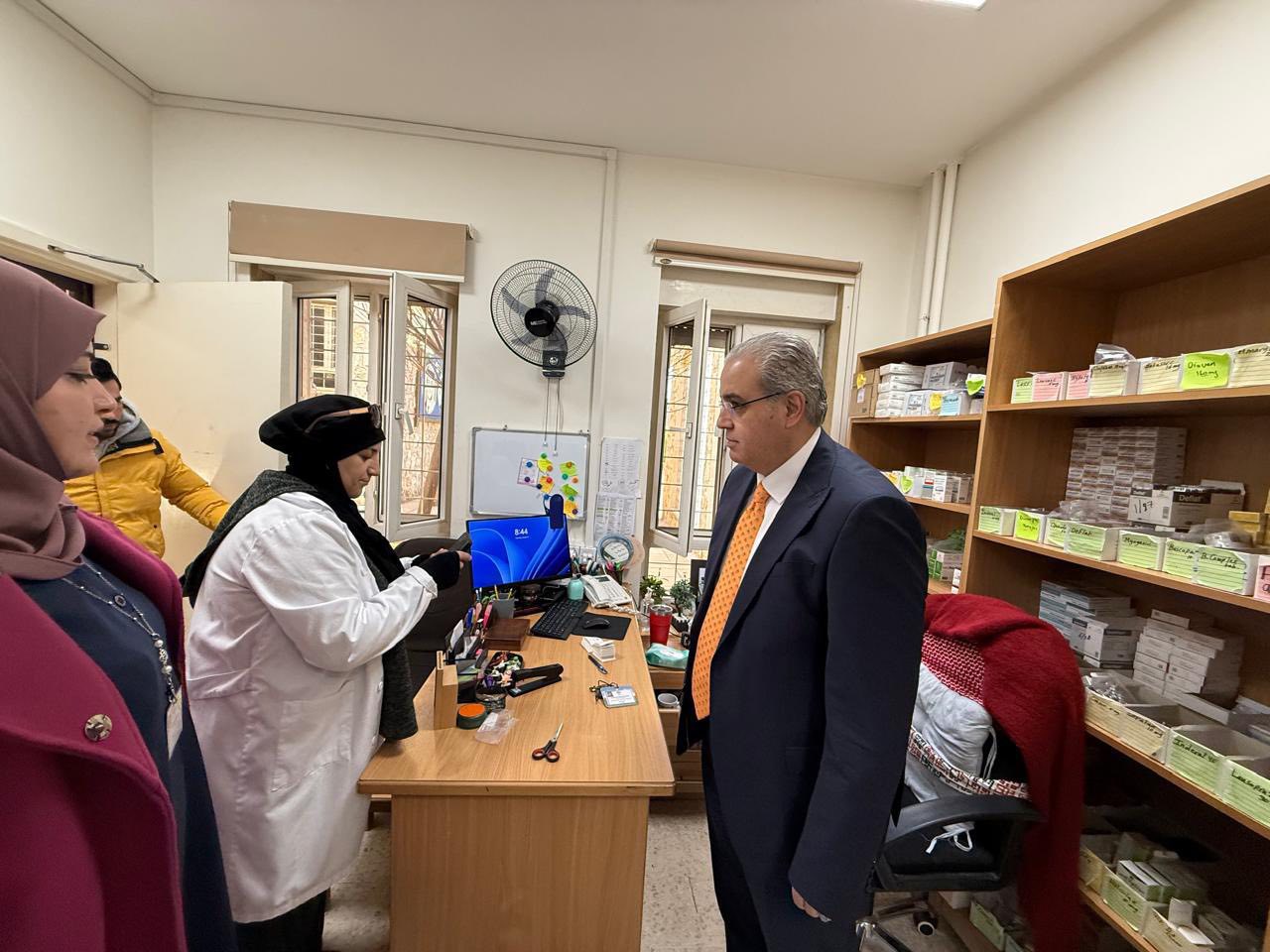 البدور في زيارة مفاجئة لمركز تأهيل المدمنين: دعم وتطوير مراكز المعالجة 