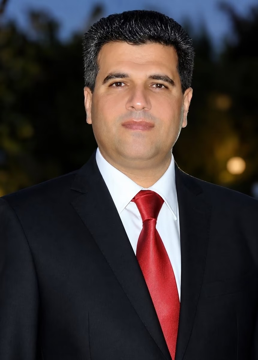 عندما يغضب الملك ..  من دم معاذ إلى أجراس حمود.