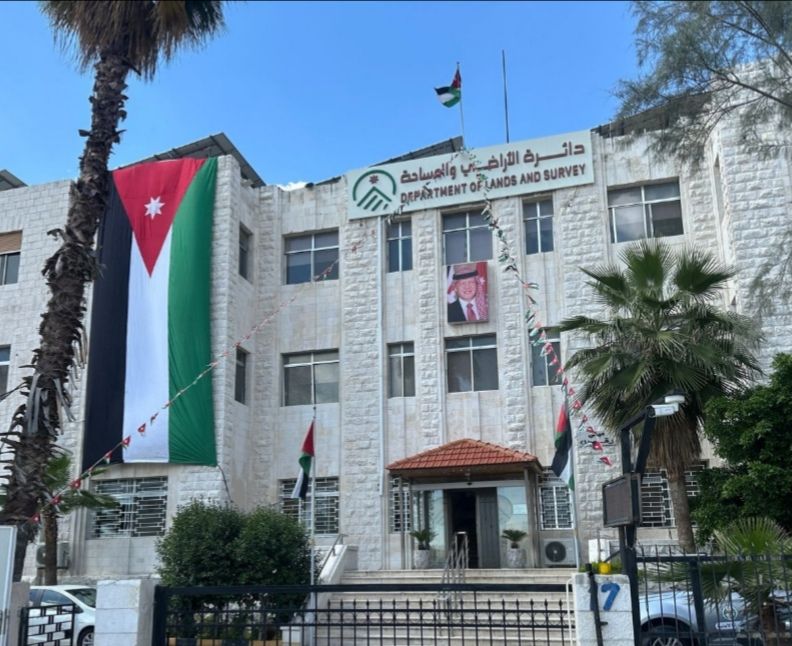 الأراضي والمساحة: البيع والإفراز إلكترونياً عبر تطبيق سند قريباً