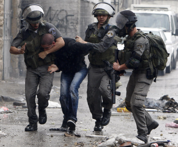الاحتلال يعتقل 6 فلسطينيين في الخليل