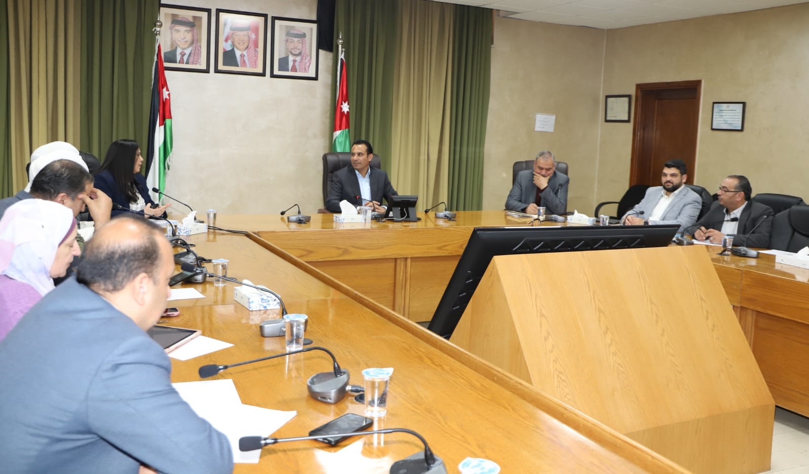 التربية والتعليم تؤكد حرصها على توفير البيئة الصحية في المدارس