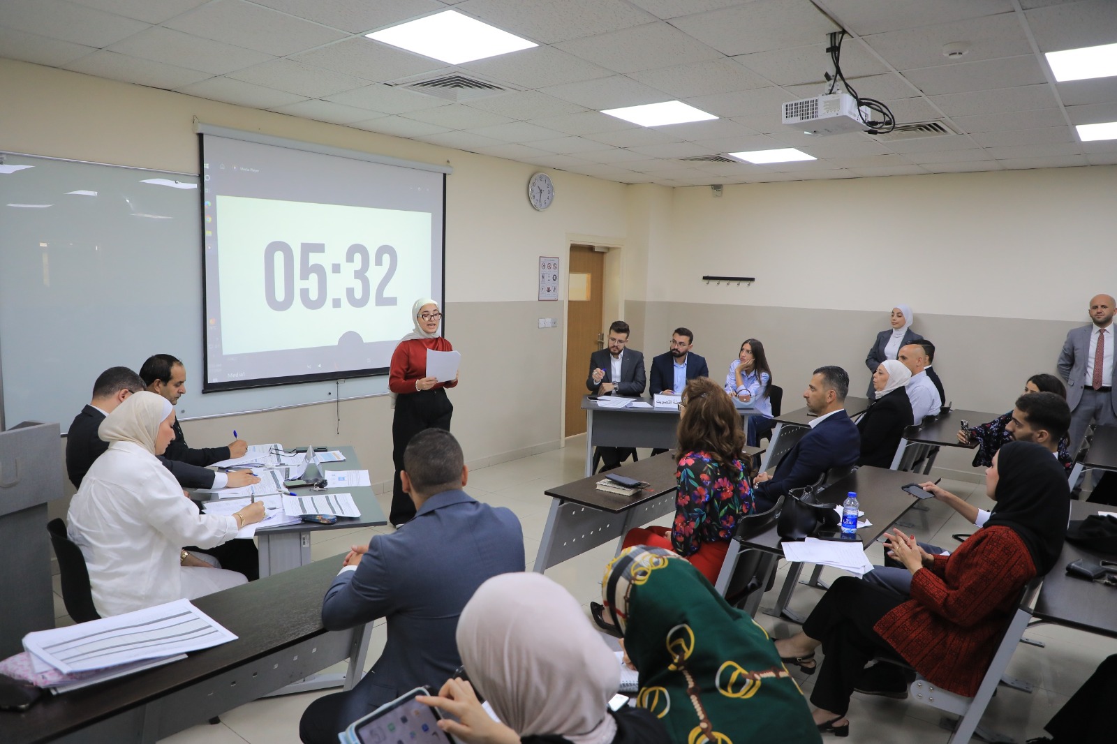 جامعة الشرق الأوسط تستضيف نهائيات مسابقة أقنعني وتحصد المركز الثالث