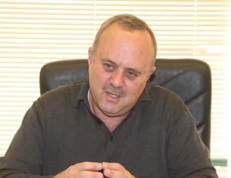 طارق الطباع