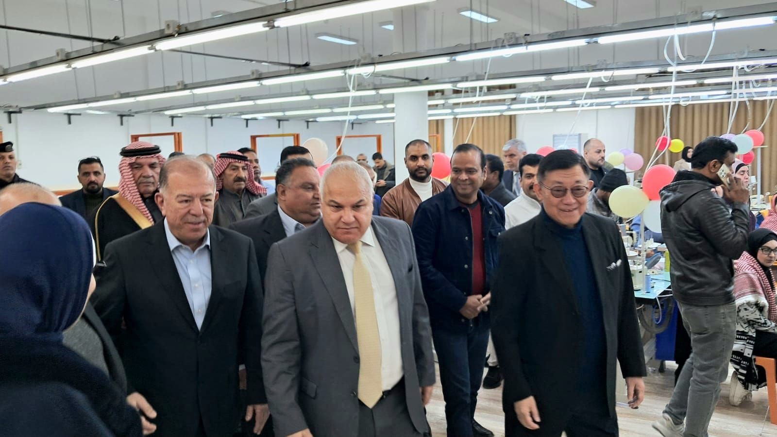 وزير العمل يفتتح فرع إنتاجي في المفرق لتشغيل 150 أردنيا 