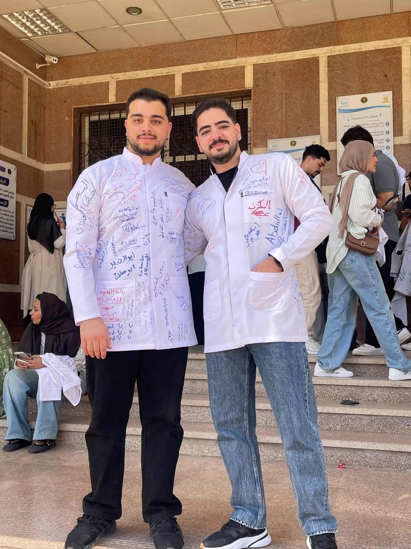 الدكتور عبدالله عمر فاروق السائح .. مبارك التخرج 