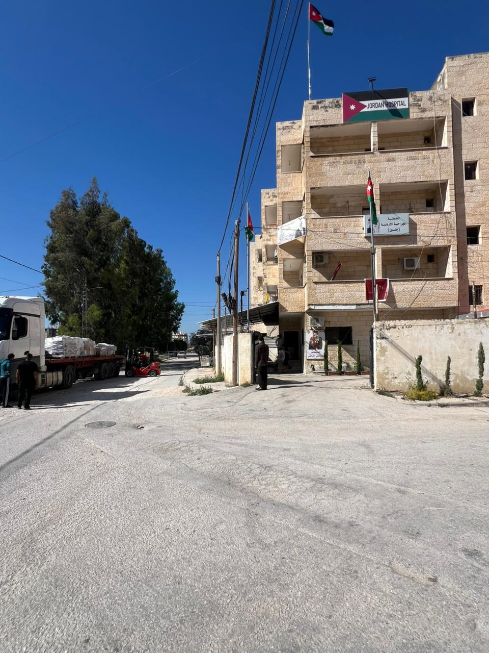 الجيش يرسل مواد تزويد طبية إلى المحطتين الجراحيتين في الضفة الغربية