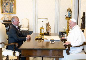 الحدادين: لقاء الملك وبابا الفاتيكان هام جدا