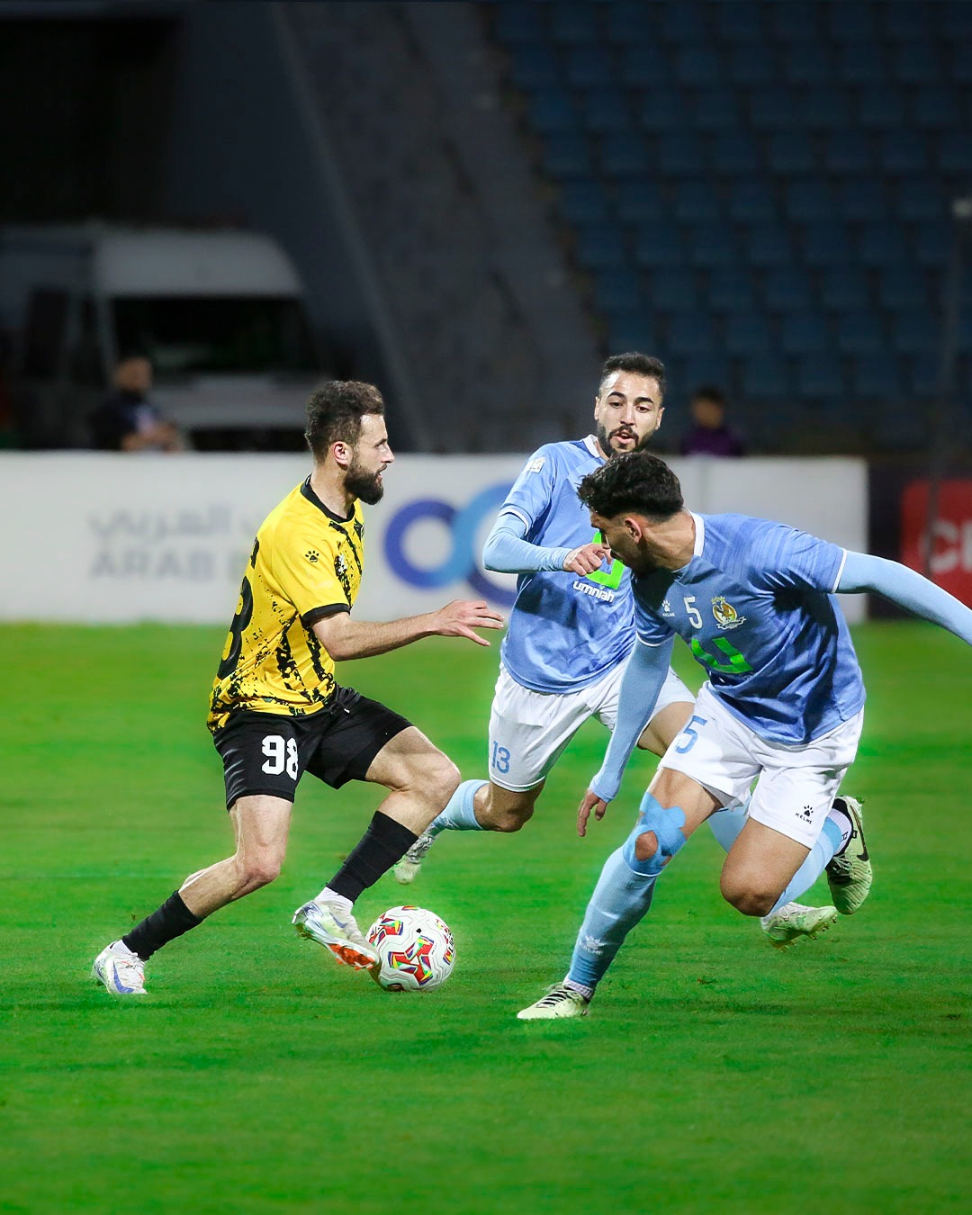 الفيصلي يعلن رفضها لموعد مباراته المؤجلة مع الحسين 