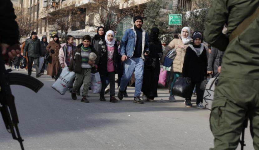 الجيش السوري يحذر قسد من استهداف المدنيين 