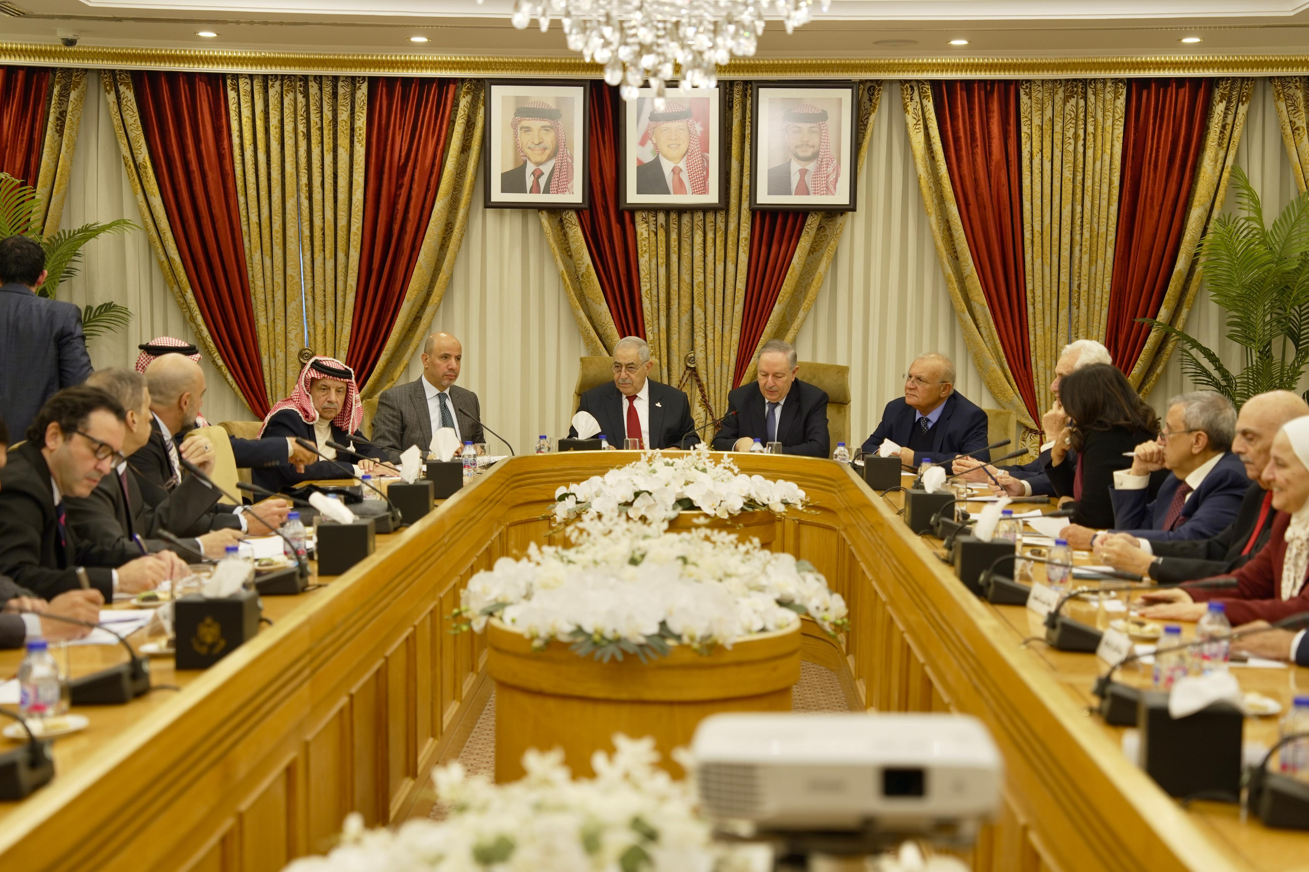 لجنة مشتركة في الأعيان تناقش واقع السياحة العلاجية 