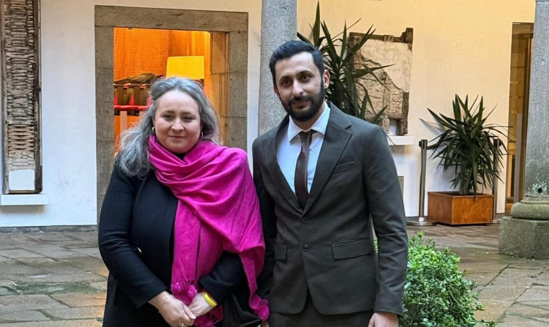 جامعة الزرقاء تحصد جائزة الأكاديمية الملكية الجاليكية للعلوم ومؤسسة باري في إسبانيا