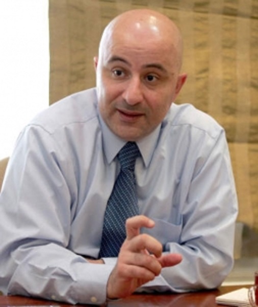 عامر الحديدي يعتذر عن تسلم منصب أمين عمّان خلفًا للشواربة